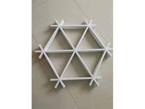XǸ